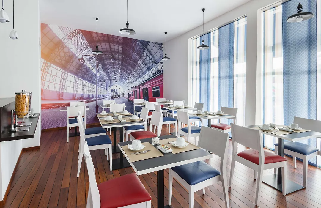 Brit Hotel De Paris Saint-Jean-De-Luz-1